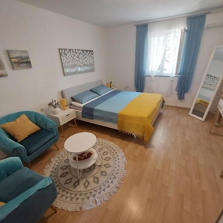 Apartmani Anica Risika Εξωτερικό φωτογραφία