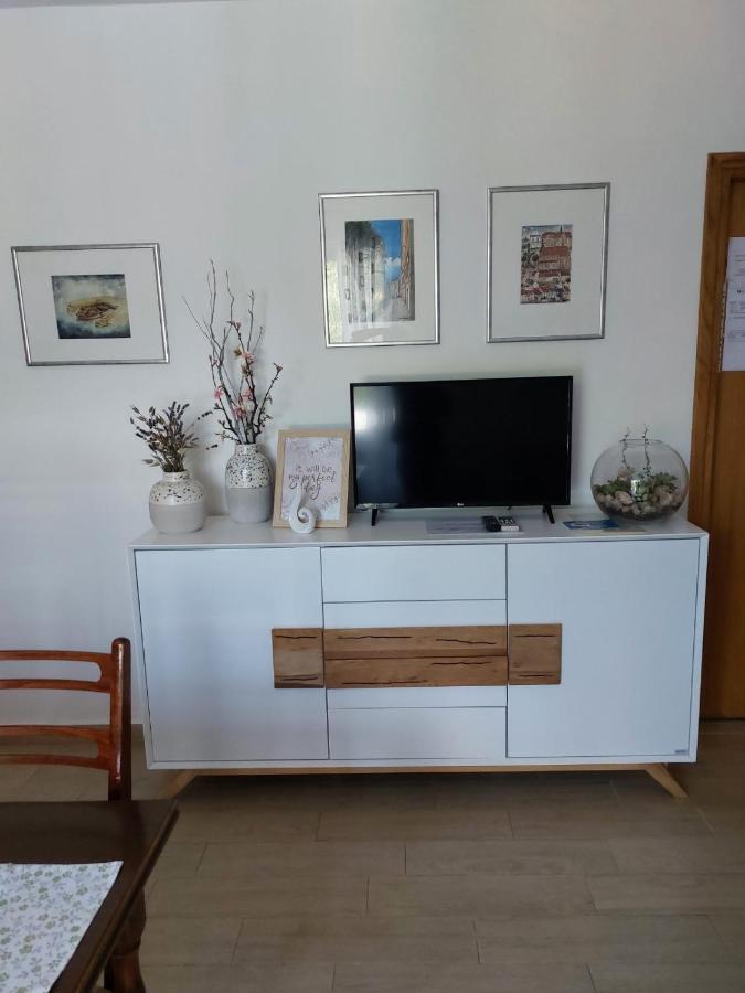 Apartmani Anica Risika Εξωτερικό φωτογραφία