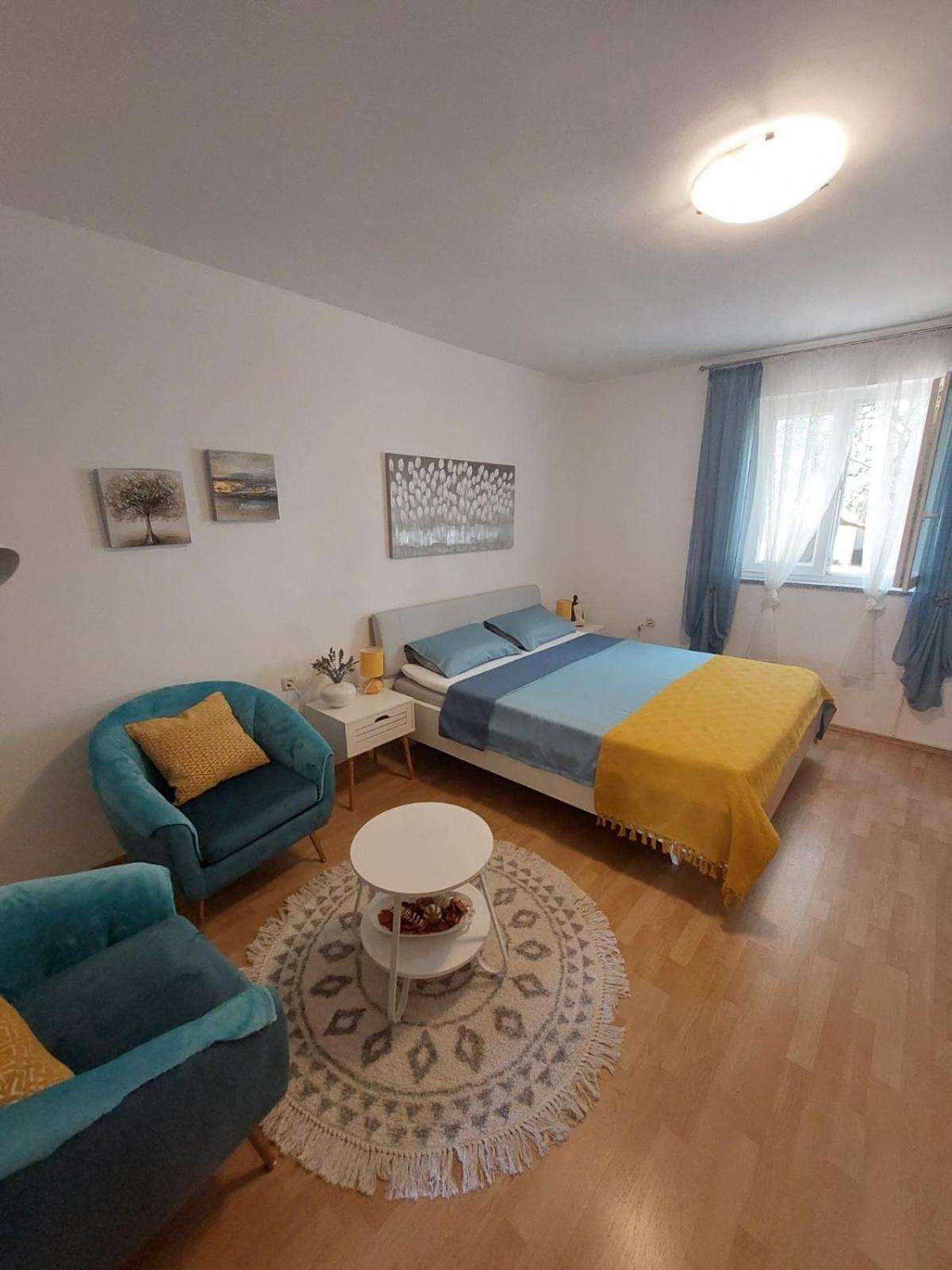 Apartmani Anica Risika Εξωτερικό φωτογραφία