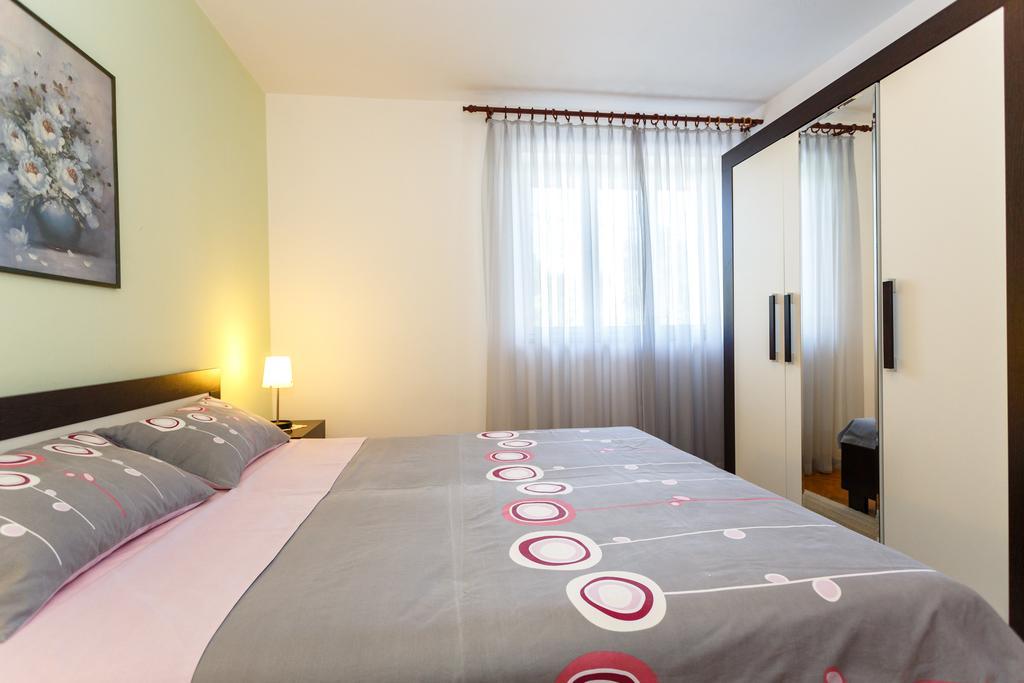 Apartmani Anica Risika Εξωτερικό φωτογραφία